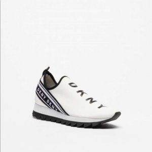 DKNY ABBI WHITE SNEAKERS